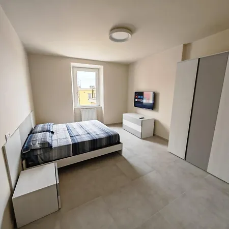 Ms Sea Port Casa de hóspedes