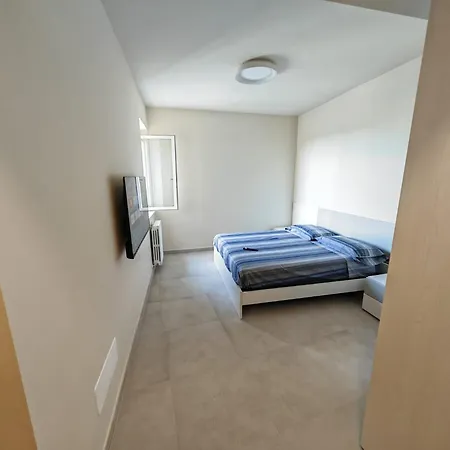 Guest house Mssea Port